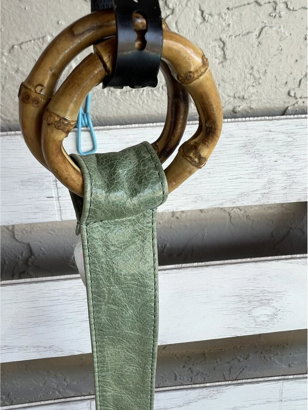 Ellen Tracy Green Italian Leather Bamboo Belt S/M 37”X1.5”